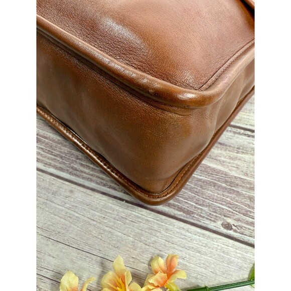 Vintage COACH Willis #9927 Brown Leather Crossbody HandBag Beautiful Condition - Picture 17 of 17